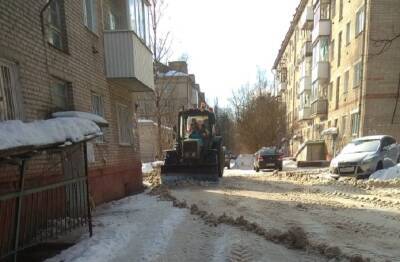 Для уборки снега и наледи в Смоленске задействовано 86 единиц спецтехники