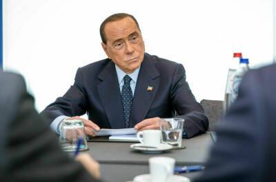 Джузеппе Конт - Маттео Сальвини - Маттео Ренци - Сильвио Берлускони - Джордж Мелони - Итальянские СМИ назвали Берлускони самым богатым лидером партии - pnp.ru - Италия