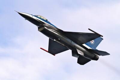 НАТО решило увеличить силы воздушного патрулирования в Прибалтике