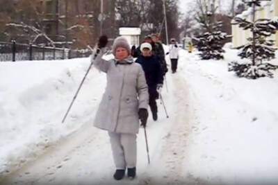 Ивановские ветераны осваивают северную ходьбу