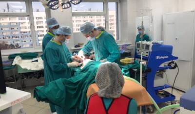 Детские травматологи провели сложные операции на суставе двум тюменцам