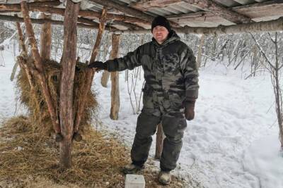 В Белгородской области лесных животных подкармливают охотоведы
