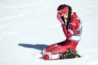 Российским лыжницам вручили золотые медали Олимпийских игр в Пекине. ФОТО