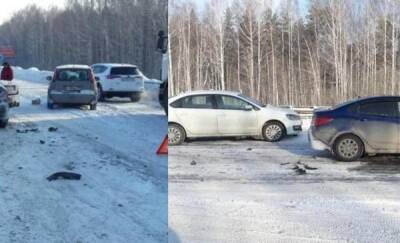 На въезде в Екатеринбург произошло массовое ДТП с участием 15 автомобилей
