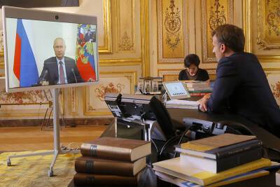 Разговор Путина и Макрона длился почти два часа