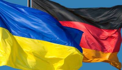 Германия переносит свое консульство во Львов из-за угрозы вторжения России