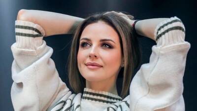 Певица Наталия Власова молит о помощи из-за страха потерять дочь