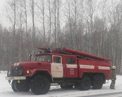 5 пожарных выезжали тушить баню в Смоленской области