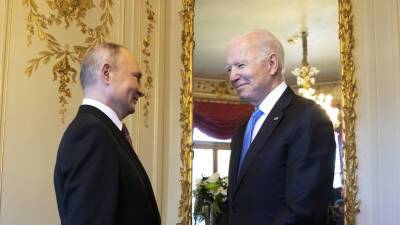 Белый дом: Байден выразил Путину озабоченность судьбой остающихся на Украине американцев