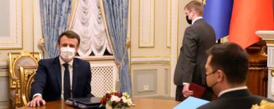 Макрон после беседы с Путиным обсудил с Зеленским «нормандский формат»