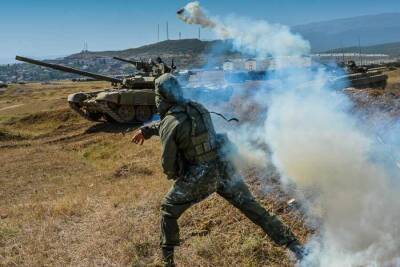Российские военные начали учения в горах Абхазии