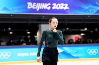 Валиева вышла на тренировку перед соревнованиями одиночниц на Олимпиаде