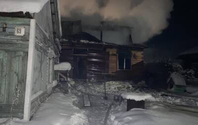 В Якутии при пожаре в жилом доме погибло четверо детей