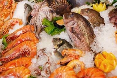 Более 8 кг нелегальных морепродуктов уничтожили в Томской области