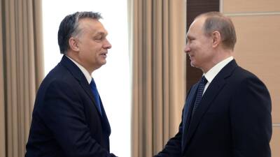 Премьер Венгрии обеспокоен наплывом беженцев в случае вторжения России в Украину