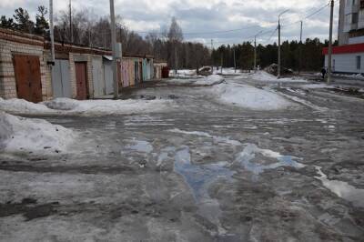 Во Владивостоке будут судить мать, которая жила с дочерью в гараже, а квартиру сдавала