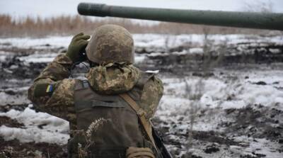 Война на Донбассе: оккупанты совершили 4 обстрела позиций ВСУ