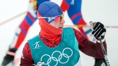 Российские лыжники выиграли эстафету на ОИ впервые со времён СССР