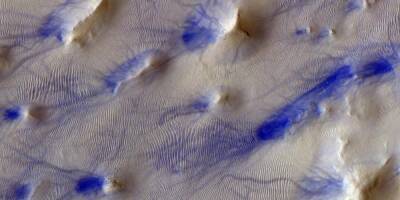"Роскосмос" и ЕКА опубликовали новые фотографии Марса