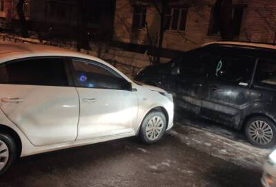 Росгвардейцы задержали мужчину, который напал на водителя такси в Петербурге