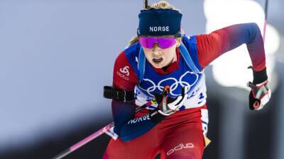 Норвежская биатлонистка финишировала в гонке на Играх в Пекине, теряя сознание