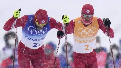 Российские лыжники завоевали золото в эстафете 4х10 км на Олимпиаде в Пекине