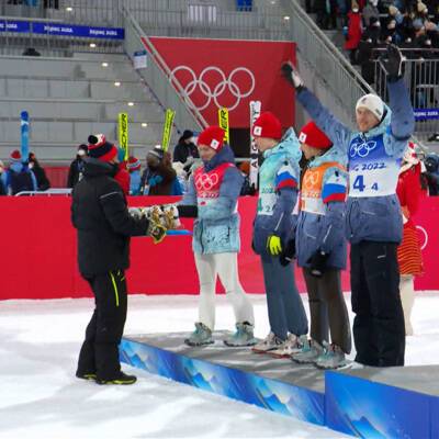 Российские лыжники впервые выиграли золото на эстафете