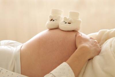 Эпидемиолог Горелов: COVID-19 замедляет развитие малыша в утробе матери