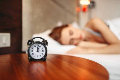 Медики назвали оптимальную длительность дневного сна