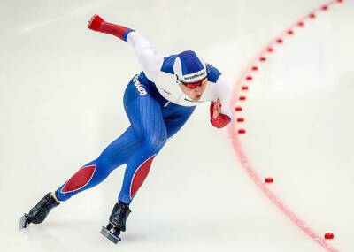 Конькобежка Голикова завоевала бронзу Олимпиады в Пекине