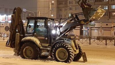 Авария с участием снегоуборочной машины произошла в Красногвардейском районе