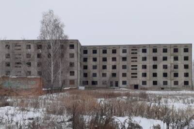 В Омске продают недостроенное здание по цене однокомнатной квартиры