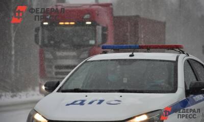 В Екатеринбурге в лобовом столкновении погиб 44-летний водитель