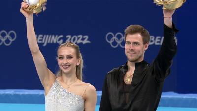 Российские фигуристы Никита Кацалапов и Виктория Синицина взяли серебро Олимпиады в танцах на льду