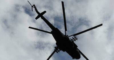 Вертолет с пассажирами аварийно сел на Ямале