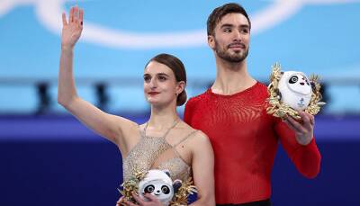 Французский дуэт Пападакис и Сизерона выиграл золото Олимпиады в танцах на льду