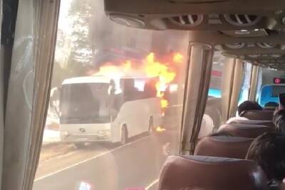 По пути в Москву дотла сгорел владимирский автобус