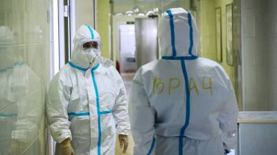 В России за сутки госпитализирован 10 451 человек с коронавирусом