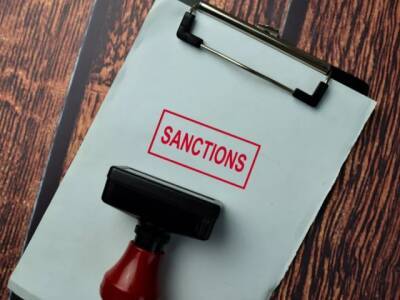 Вашингтон готовит список элиты РФ для применения санкций. Затронет и окружение Путина