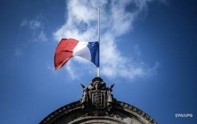 Посольство советует находящимся в Украине французам запастись едой