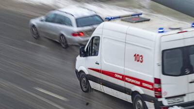 Снегоуборочная машина насмерть задавила человека в Москве