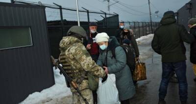 Поток людей через КПВВ у Станицы продолжает уменьшаться. Статистка за прошлую неделю