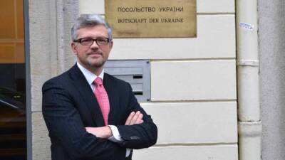 Украинский посол в ФРГ требует у Германии тяжелое вооружение