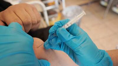 В РФПИ заявили о безопасности комбинации вакцин AstraZeneca и «Спутник Лайт»