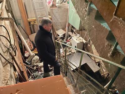 В доме № 2а по улице Доватора затопило подвал