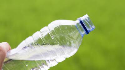 Пластиковые бутылки оказались опасны для здоровья