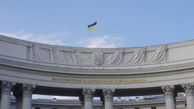 Посол Украины допустил отказ Киева от вступления в НАТО во избежание войны