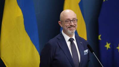 Глава минобороны Украины выступил за активизацию сотрудничества Киева и Минска