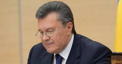 Суд рассмотрит иск Януковича о "незаконности" отстранения его от власти: названа дата