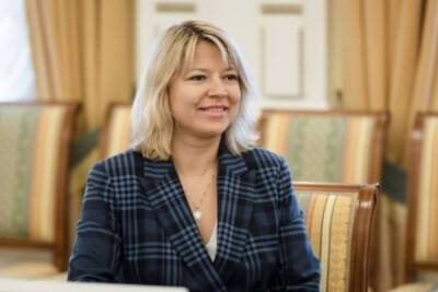 Алена Кузнецова заняла пост министра жилищного и строительного надзора Мурманской области